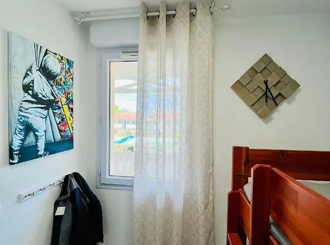 Superbe T4 à 1,9km Des Plages Appartamento *